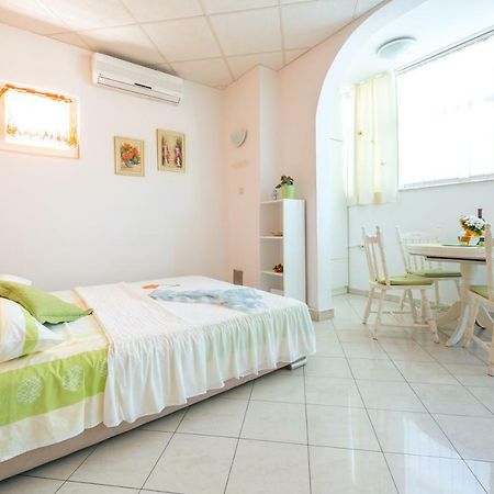 Cute & Cozy Studio Dubrovnik Exterior photo